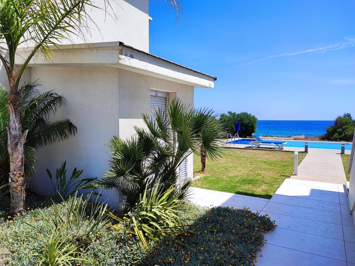 Ocean Suites Luxury Apartments Protaras Exterior foto